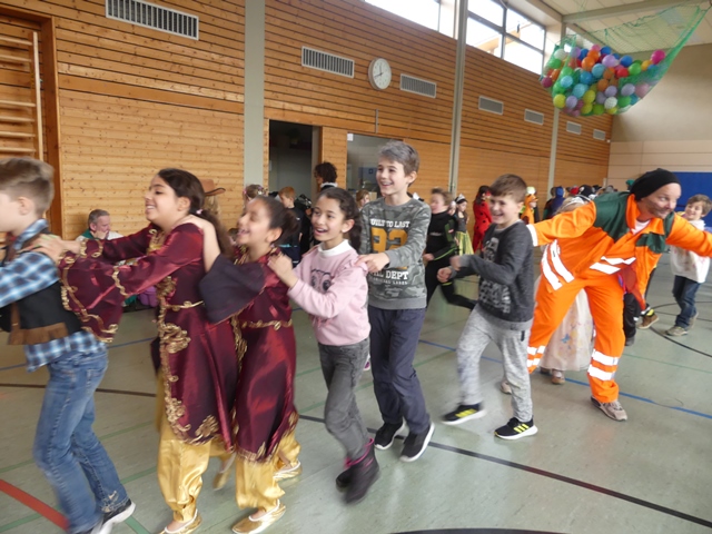 kalrobenfastnacht in der grundschule 75 2019030